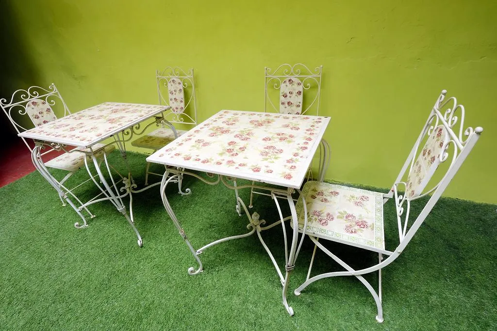 ג'ורג' טאון Decoupage Homestay